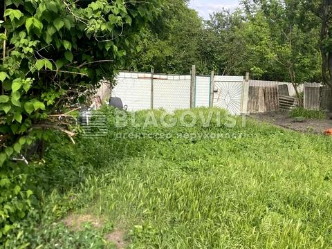 участок по адресу Строителей ул., 106