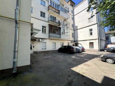 квартира за адресою Івана Мазепи вул. (Січневого Повстання), 9
