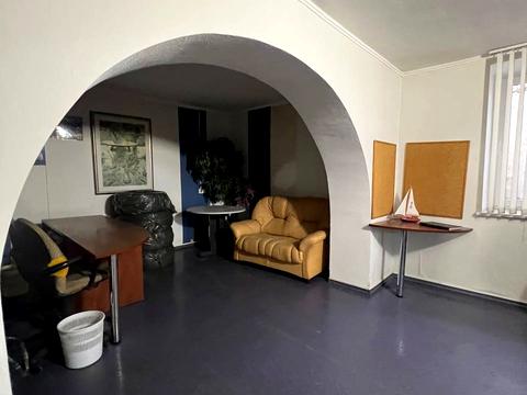 комерційна за адресою Ланжеронівська вул., 5