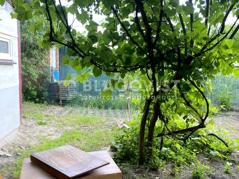 участок по адресу Строителей ул., 104