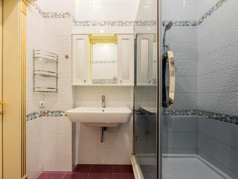 квартира за адресою Дніпровська набережна вул., 14-А