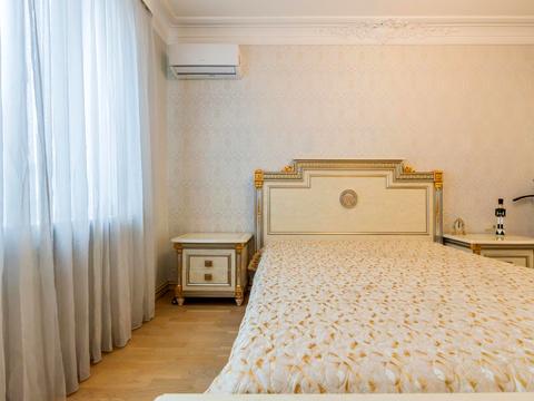 квартира за адресою Дніпровська набережна вул., 14-А