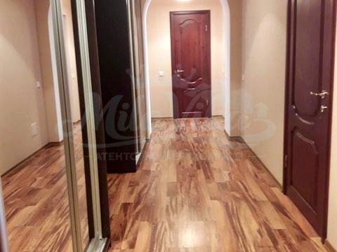 квартира за адресою Анни Ахматової вул., 31