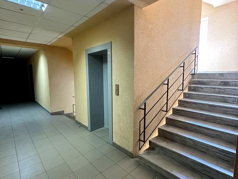 квартира за адресою Академіка Лебедєва вул., 1/8