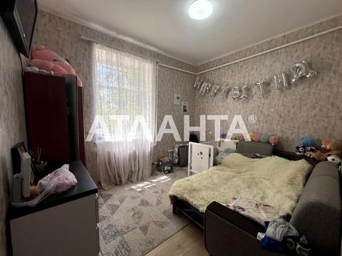 квартира за адресою смт. Великодолинське, Паркова вул., 19