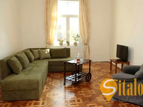 квартира за адресою Шота Руставелі вул., 42