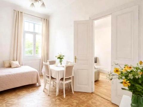 квартира за адресою Шота Руставелі вул., 42