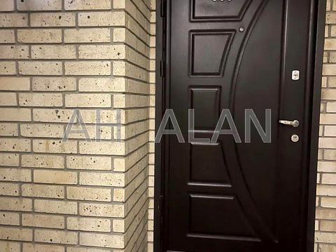 комерційна за адресою Дніпровська набережна вул., 23