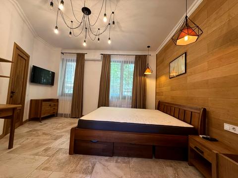квартира за адресою Софіївська вул., 5б