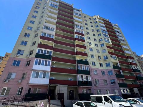 квартира за адресою Академіка Сахарова вул., 20-Б
