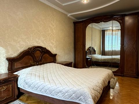 квартира за адресою Свободи вул., 75