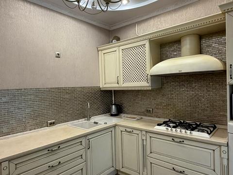 квартира за адресою Свободи вул., 75