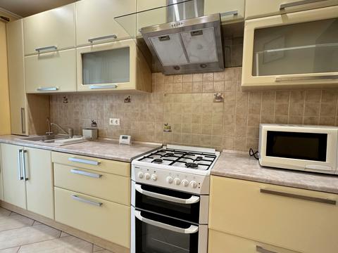 квартира за адресою Панаса Мирного вул., 35/2