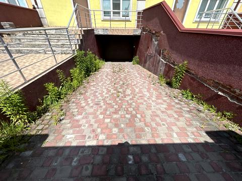 будинок за адресою Грушевського вул., 27