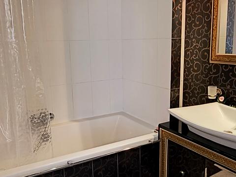 квартира за адресою Рибальська вул., 8
