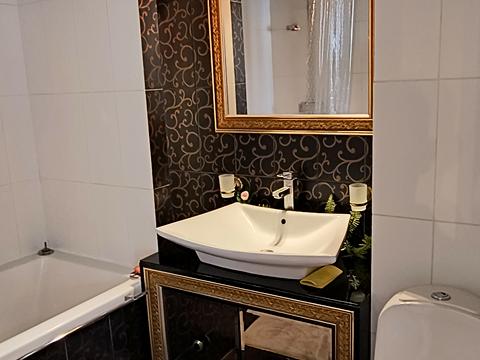 квартира за адресою Рибальська вул., 8