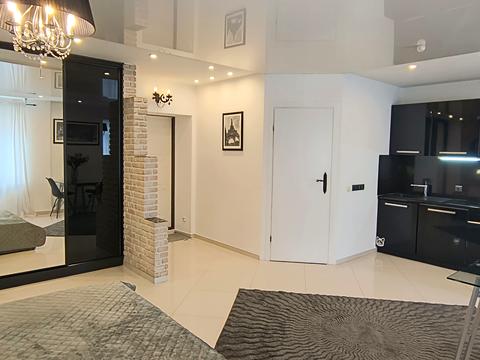 квартира за адресою Рибальська вул., 8