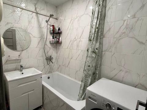 квартира за адресою Дніпро, Леоніда Каденюка вул. (Космонавта Волкова), 13