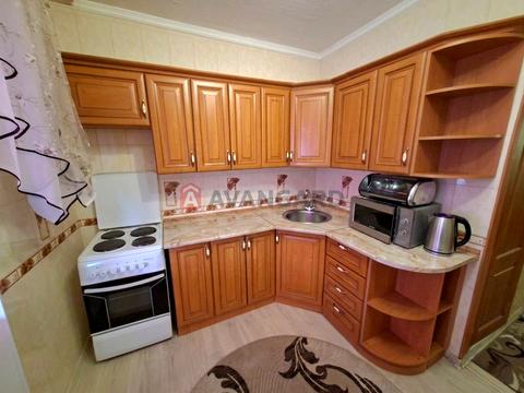 квартира по адресу Ревуцкого ул., 19/1