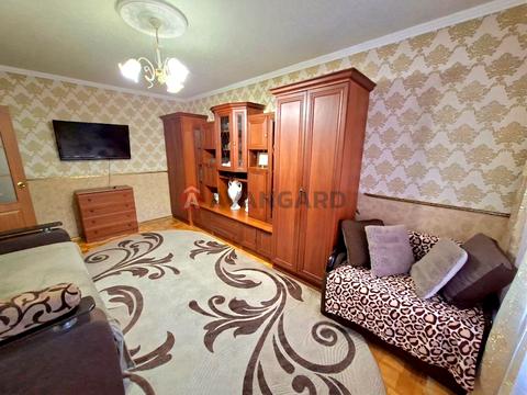 квартира по адресу Ревуцкого ул., 19/1