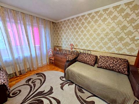 квартира по адресу Ревуцкого ул., 19/1