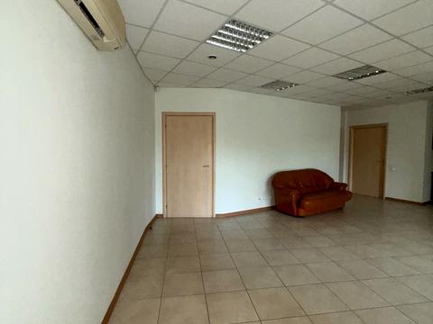 коммерческая по адресу Литературная ул., 1а