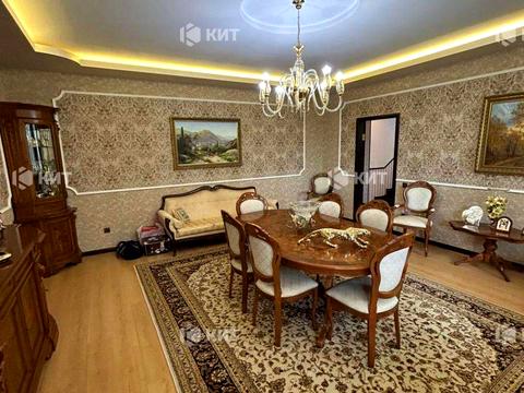будинок за адресою Квітуча вул., 10