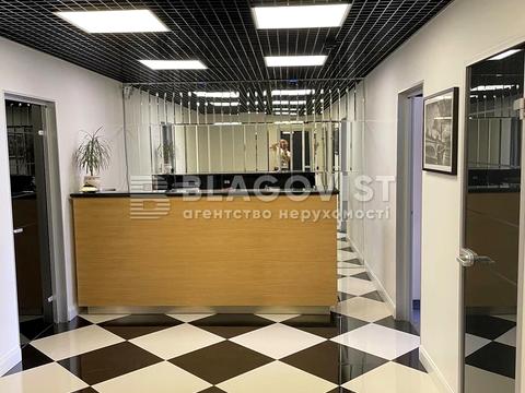 коммерческая по адресу Шота Руставели ул., 44