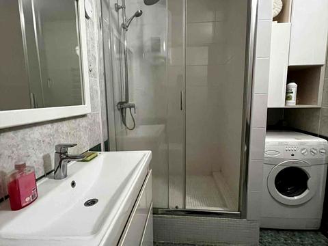 квартира за адресою Парусна вул. (Героїв Сталінграду), 1