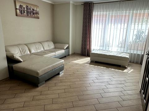 будинок за адресою Дружби Народів, 18