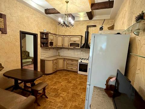 квартира за адресою Володимира Антоновича вул. (Свердлова), 60