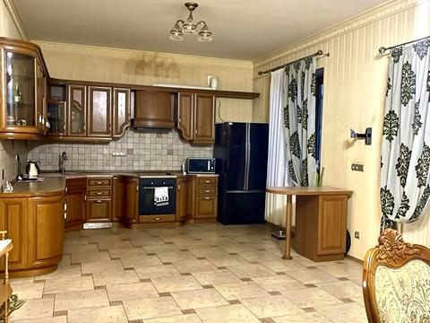 дом по адресу 12-та Ентузіастів, 18