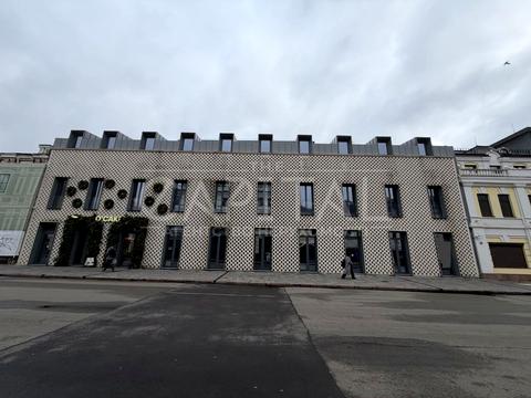 комерційна за адресою Київ, Петра Сагайдачного вул., 18