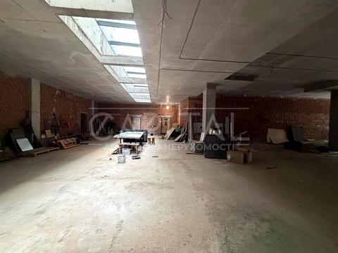 комерційна за адресою Київ, Петра Сагайдачного вул., 18