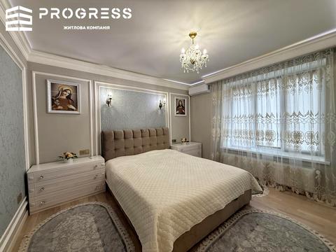 квартира по адресу Украинской Победы ул. (Академіка Сахарова), 27