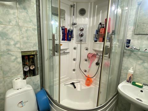 квартира за адресою Євгена Танцюри вул., 76