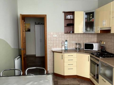 квартира за адресою Чорновола вул., 11а