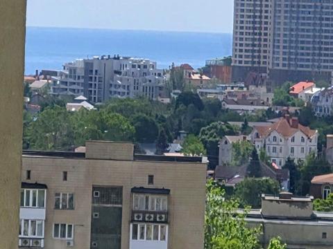 квартира за адресою Сонячна вул., 4