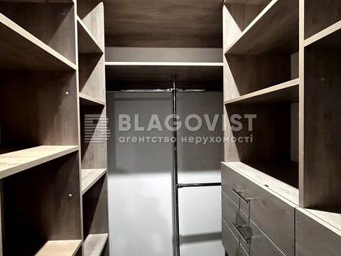 квартира за адресою Соборності просп. (Возз'єднання), 30-А