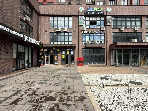 комерційна за адресою Академіка Філатова вул., 2 к2