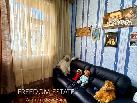 будинок за адресою Зміїв, Сонячна