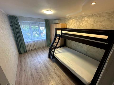 квартира за адресою Уласа Самчука вул., 5