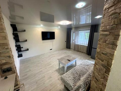 квартира за адресою Уласа Самчука вул., 5