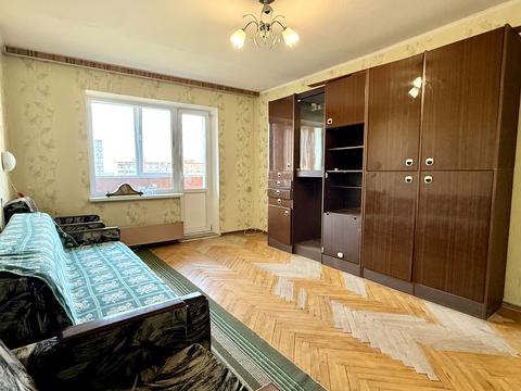квартира за адресою Каштанова вул., 11
