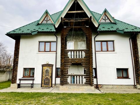 дом по адресу Панаса Саксаганского ул.