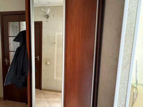 квартира за адресою Академіка Єфремова вул. (Командарма Уборевича), 25