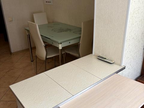 квартира за адресою Академіка Єфремова вул. (Командарма Уборевича), 25