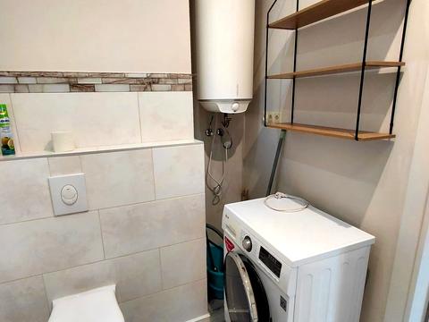 квартира за адресою Ревуцького вул., 40-В