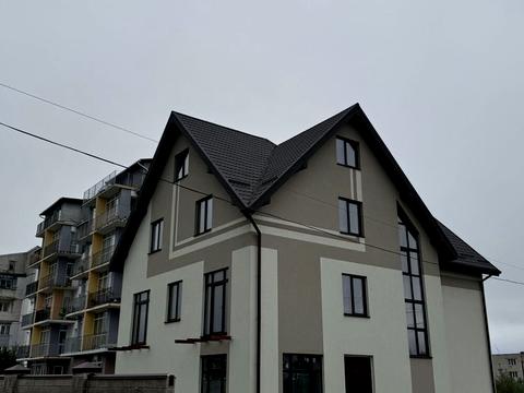 коммерческая по адресу Козика, 1