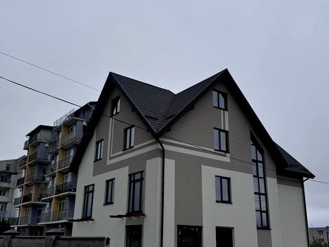 коммерческая по адресу Козика, 1